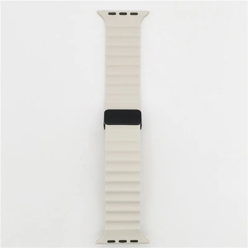 Magnetic Buckle Strap For Apple Watch Band Ultra 2 49mm 45mm 44mm 40mm 41mm 38 42mm Silicone Bracelet iWatch Series 7 6 3 se 8 9