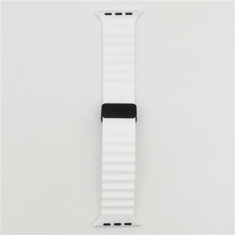 Magnetic Buckle Strap For Apple Watch Band Ultra 2 49mm 45mm 44mm 40mm 41mm 38 42mm Silicone Bracelet iWatch Series 7 6 3 se 8 9